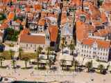 Trogir, Trogir riviera