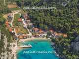 Vela Stiniva, The island of Hvar