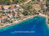 Mikulina Luka, Otok Korčula